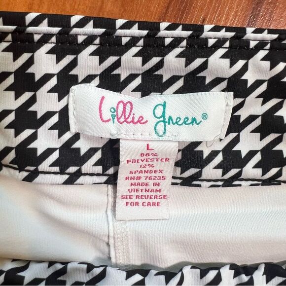 Lillie Green golf skort ๐๐ผโโ๏ธ houndstooth ๐๐ผโโ๏ธ excellent condition ๐๐ผโโ๏ธ - Picture 3 of 6